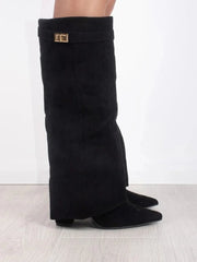 Bottes femme en suède avec détails métalliques