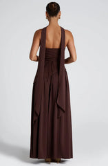 Robe longue bustier corset avec détail foulard et fente haute
